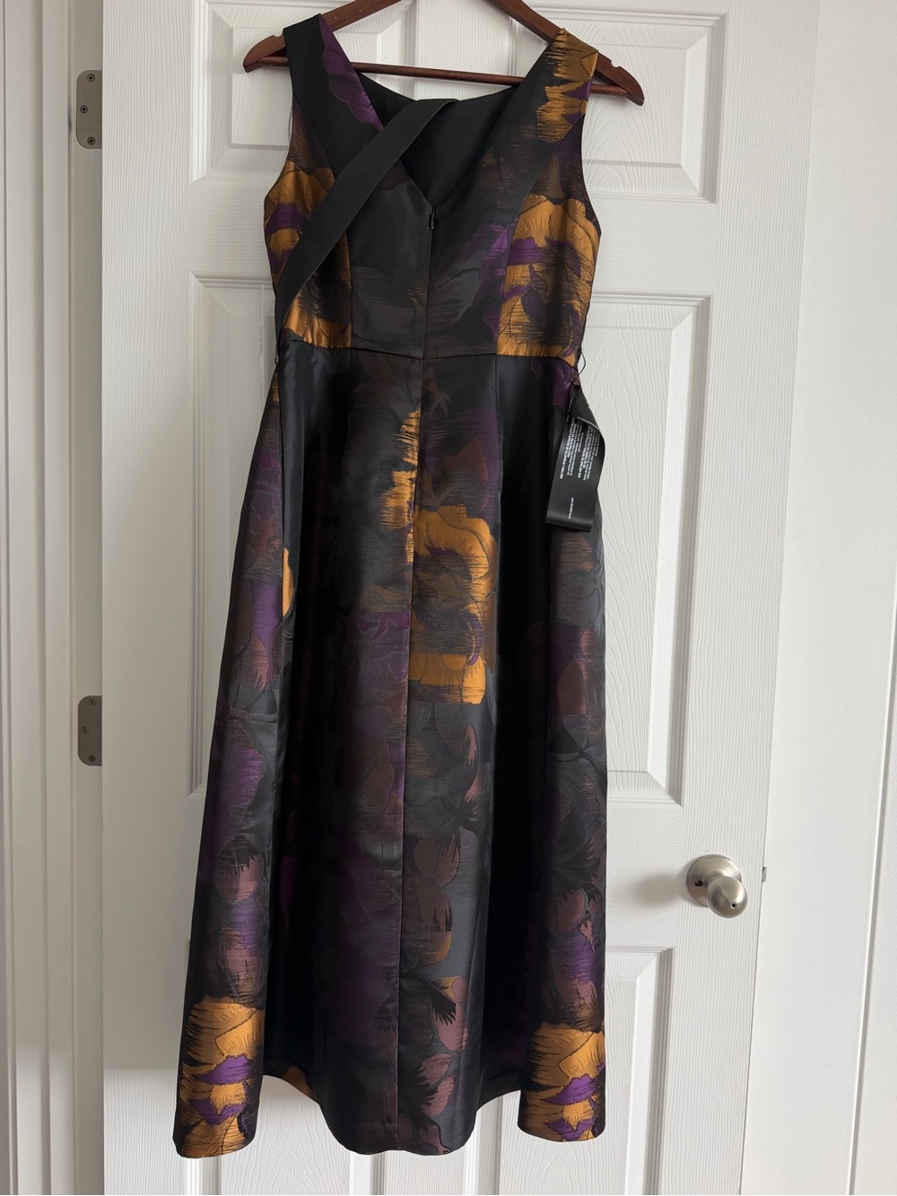 Kay Unger Ilsa Floral Jacquard Belted Tea Length Dress Raven Black Purple Sz 6 - Picture 4 of 4